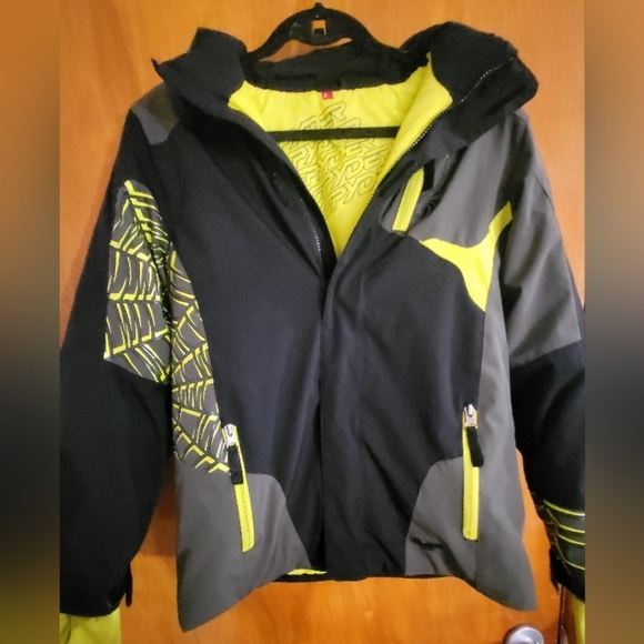 Spyder boys hooded coat Size 16